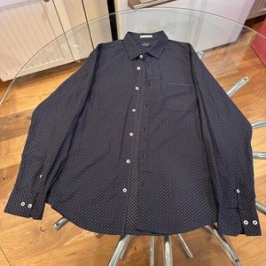 Good man brand long sleeve button down shirt